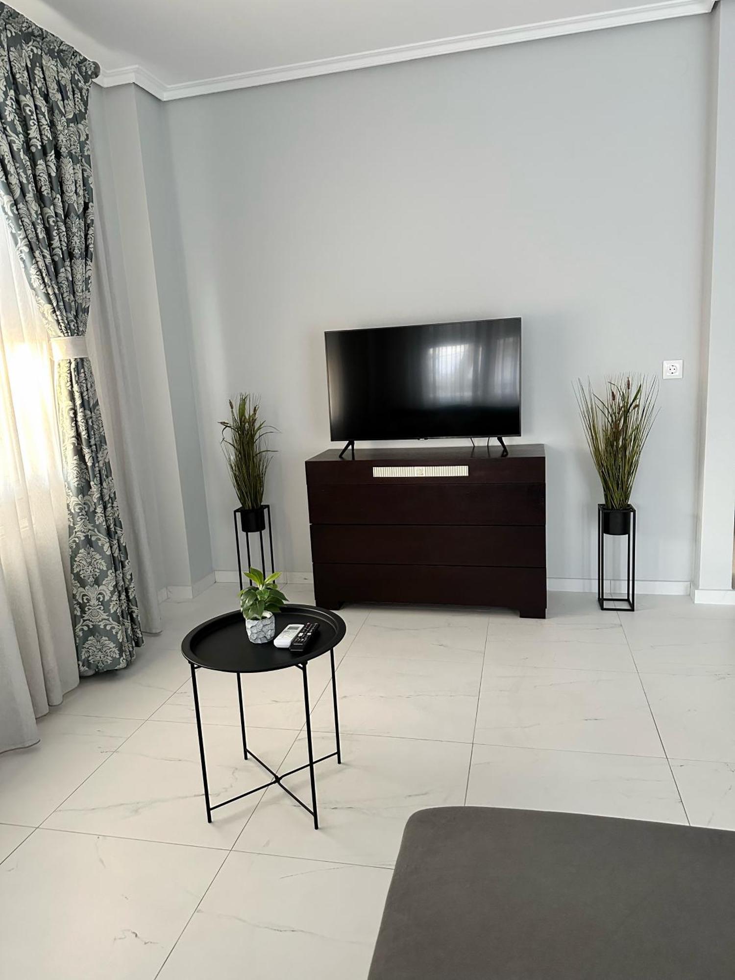 Eden Suite Paralia Ngoại thất bức ảnh