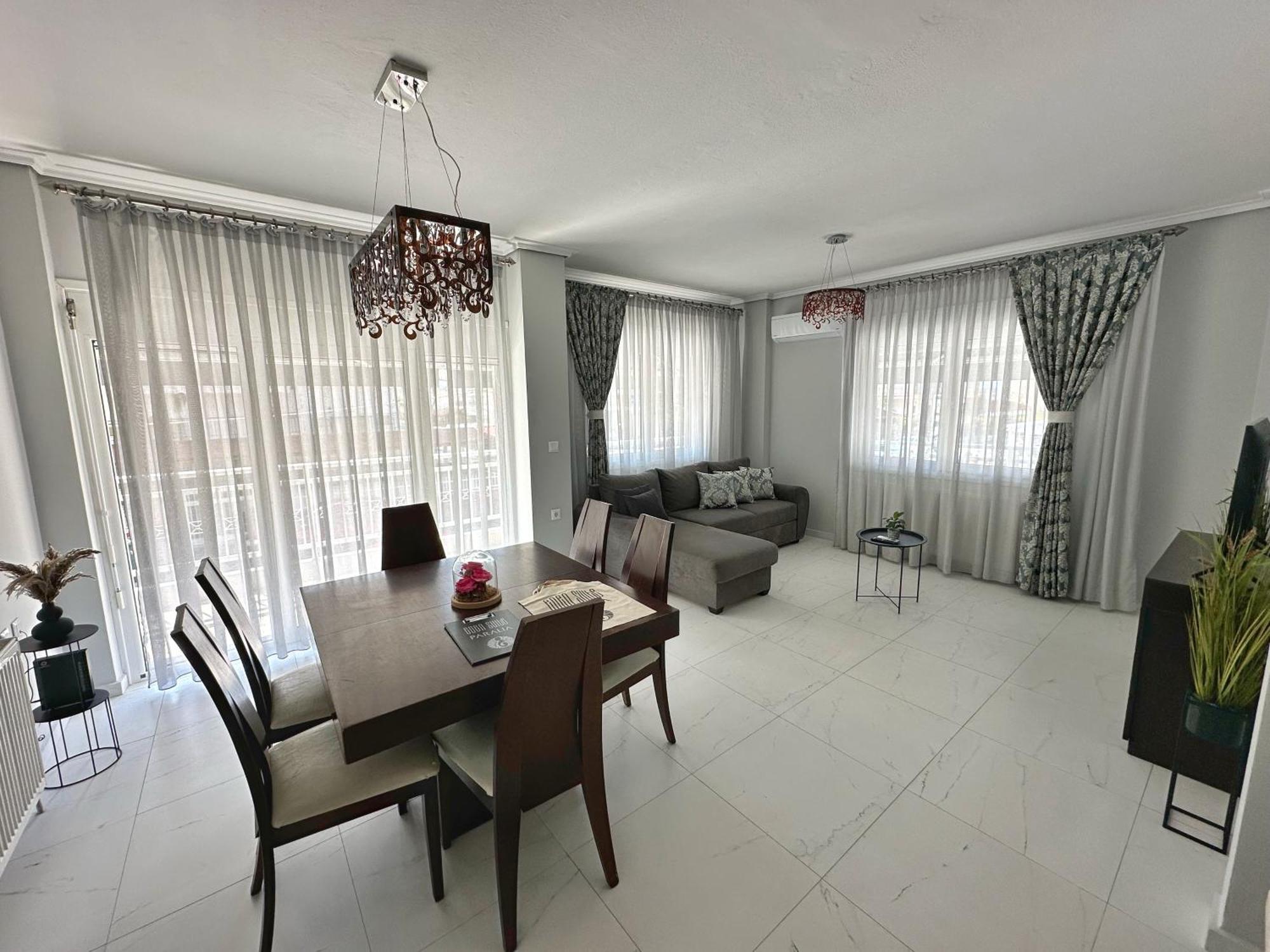 Eden Suite Paralia Ngoại thất bức ảnh